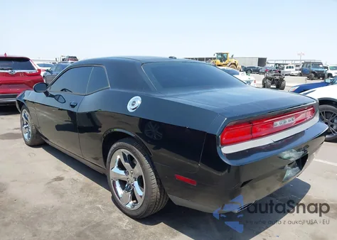 2012 Dodge Challenger Sxt z USA, uszkodzony, nr VIN 2C3CDYAG5CH214319